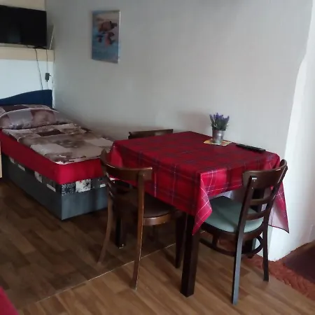 Apartman Zlin Апартаменты *